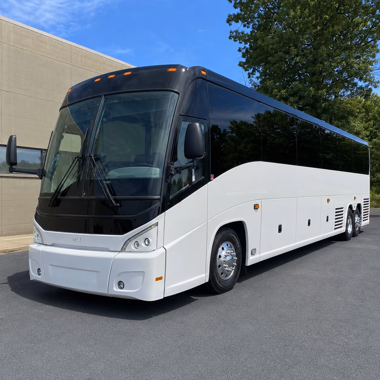buses to canobie lake park and salem nh concerts from lawrence