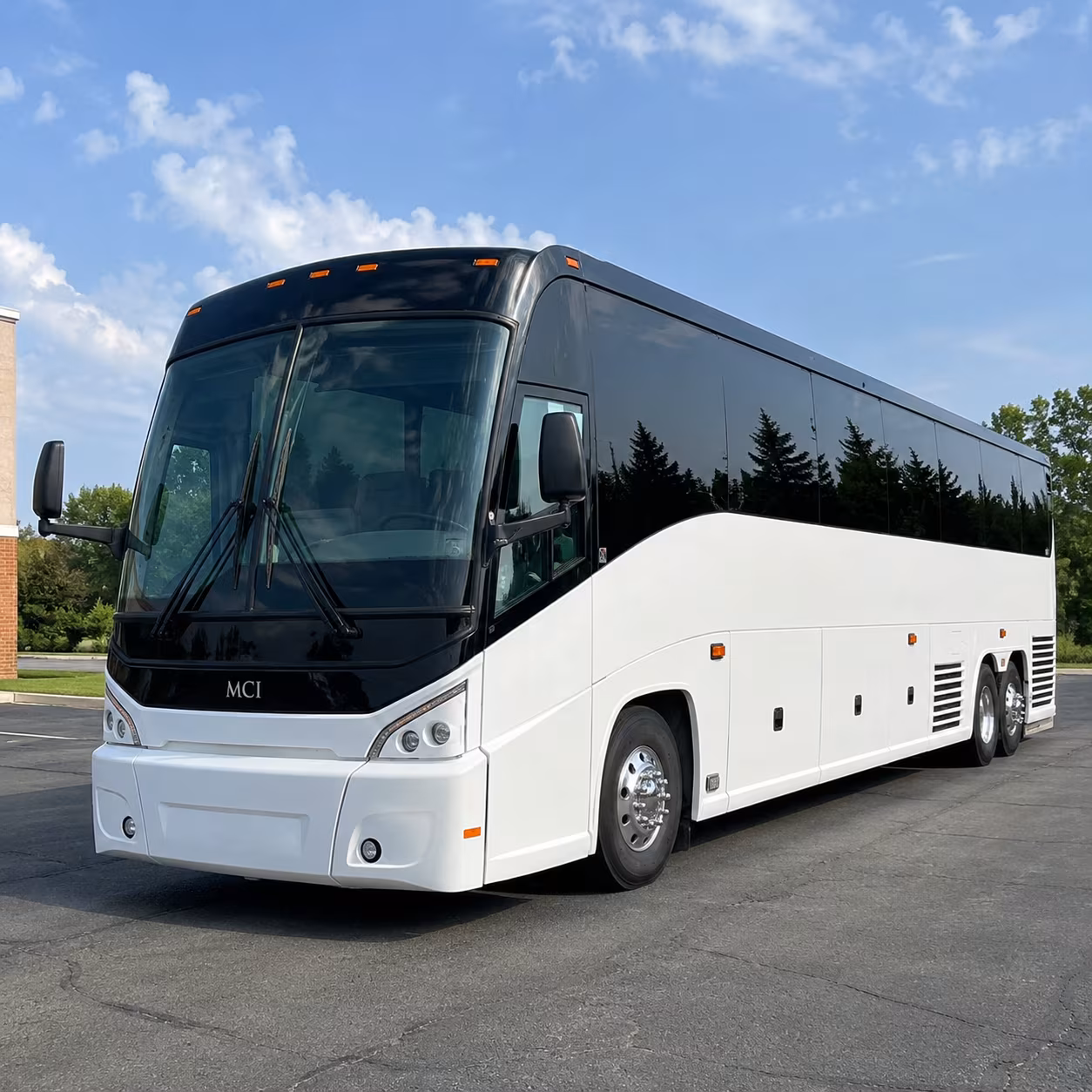 employee shuttle buses that beat the i 93 commute every morning