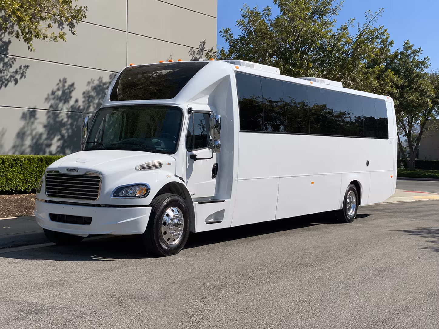 party buses for lawrence bachelor and bachelorette weekends