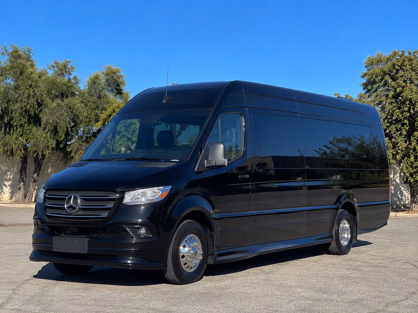 transportation serving lawrence and nearby cities