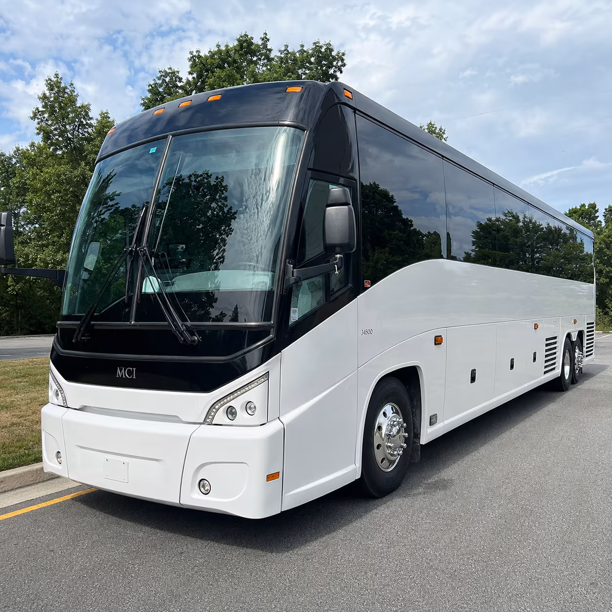 xfinity center charter buses for lawrence groups heading to mansfield